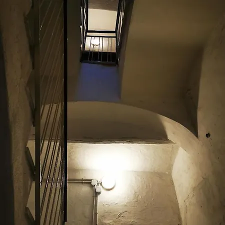 Emma S Place * San Remo